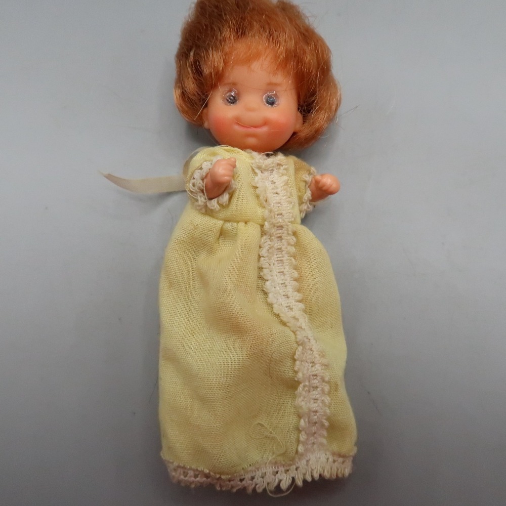 Vintage PEE WEE Dolls Uneeda 1965 Peewees 4" & Mattle Sunshine Family House Room - Picture 10 of 16